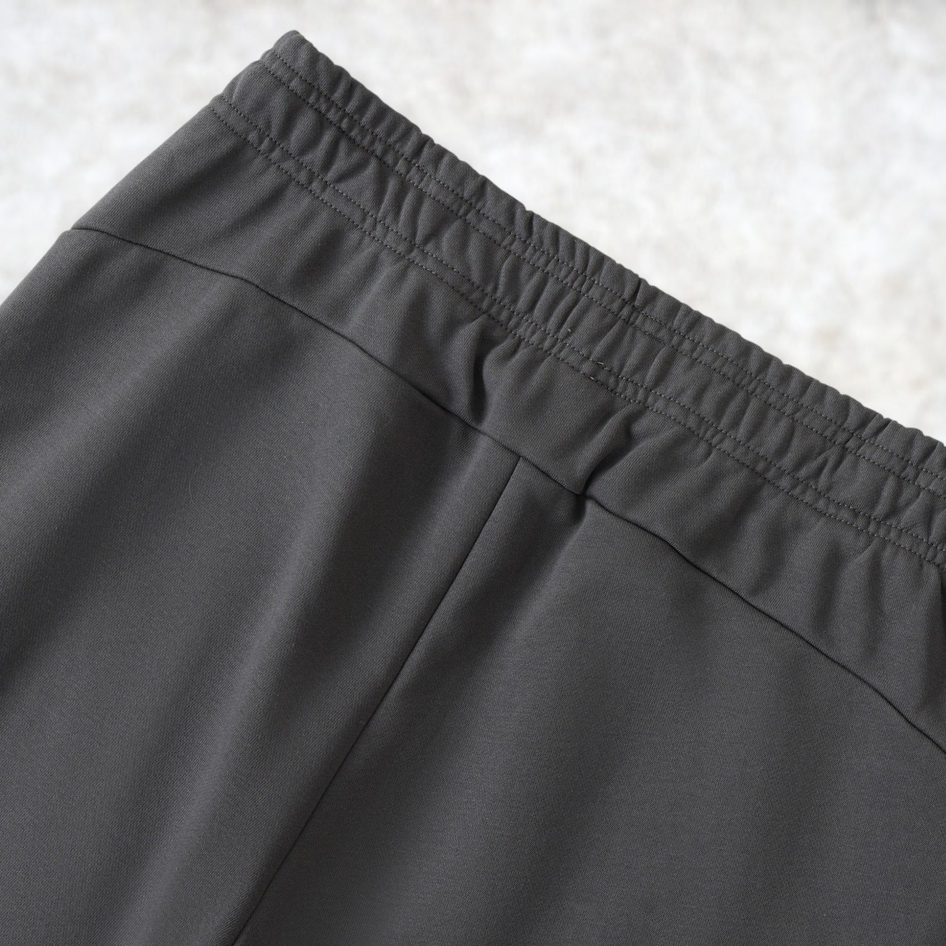 LOVEGYM Essential Jogger Sweatpants