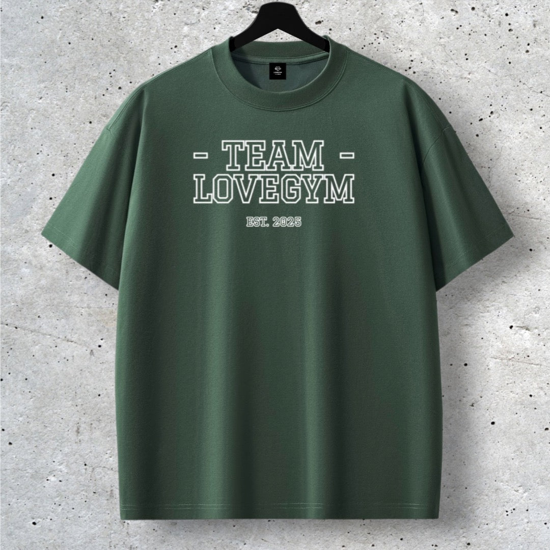 TEAM LOVEGYM Sorona® Oversized T-Shirt & Shorts Set